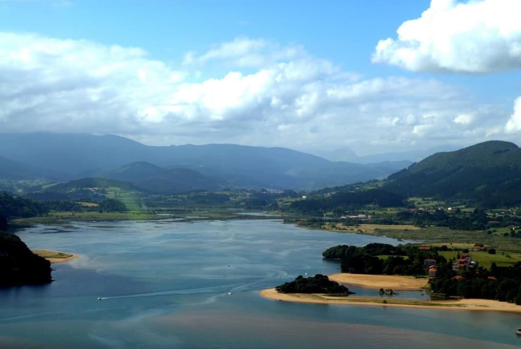 Sokaire De Urdaibai Junto A Mundaka Daire Sukarrieta Dış mekan fotoğraf
