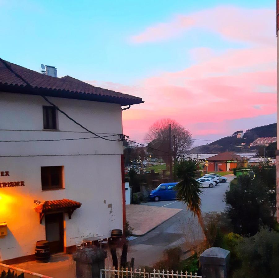 Sokaire De Urdaibai Junto A Mundaka Daire Sukarrieta Dış mekan fotoğraf